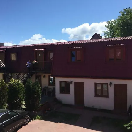 Syrenka Ούστκα